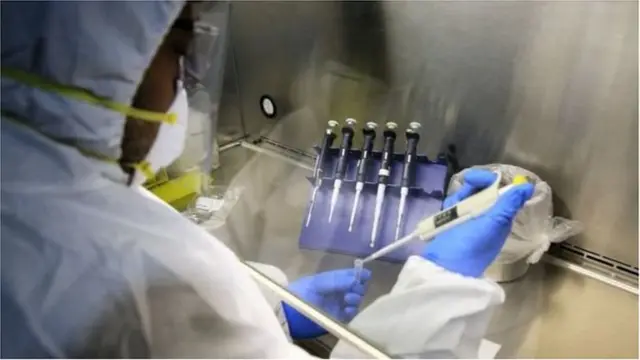 چین او عربي اماراتو افغانستان سره د طبي وسایلو مرستې کړې دي