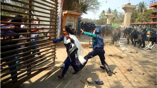 ছাত্রদল পুলিশ