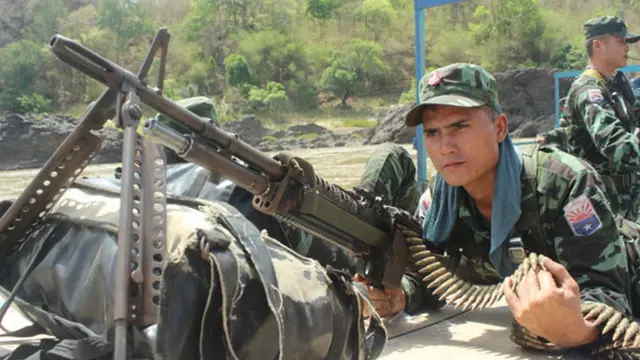 ကေအန်အယ်အေတပ်ဖွဲ့ဝင်