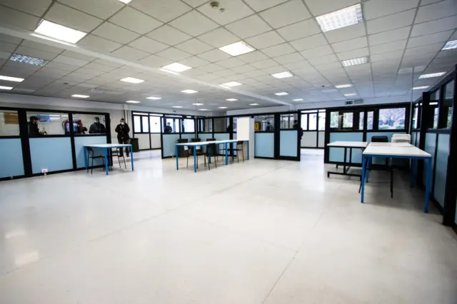 beskućnici, kovid hotel