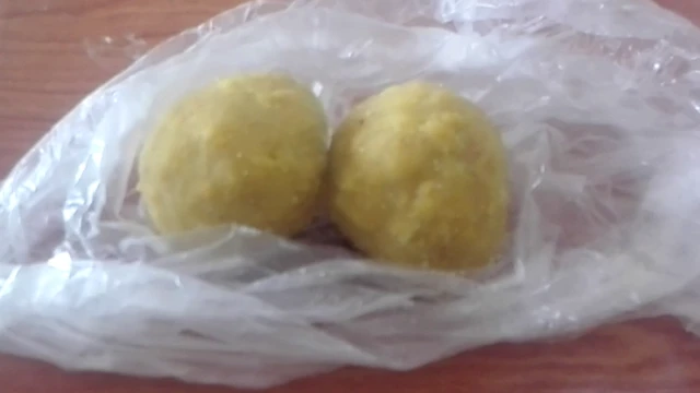 වස මිශ්‍ර වූ ලඩ්ඩු