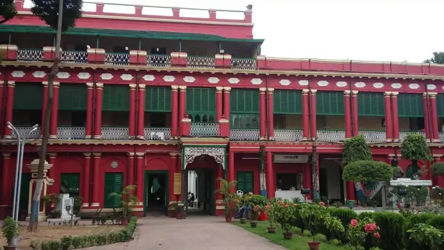 কলকাতার জোড়াসাঁকোয় ঠাকুরবাড়ি