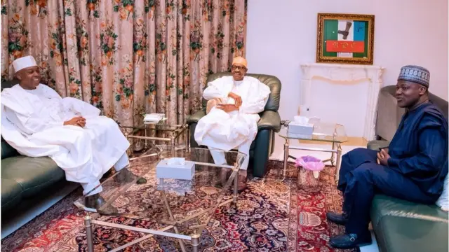 Saraki, Buhari ati Dogara joko n sọrọ