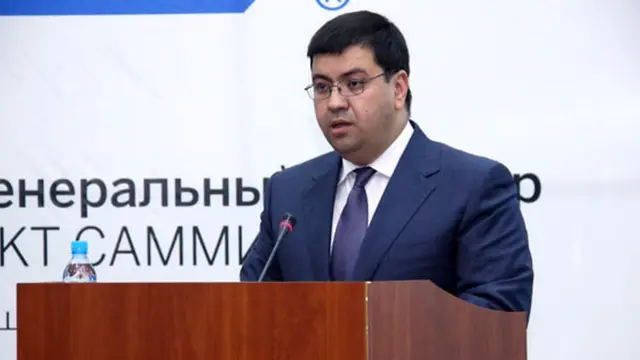 Собиқ телевидение расмийси Хуршид Давроннинг ёзишича, Мирзоҳидовнинг тайинланиши хато амал бўлган.