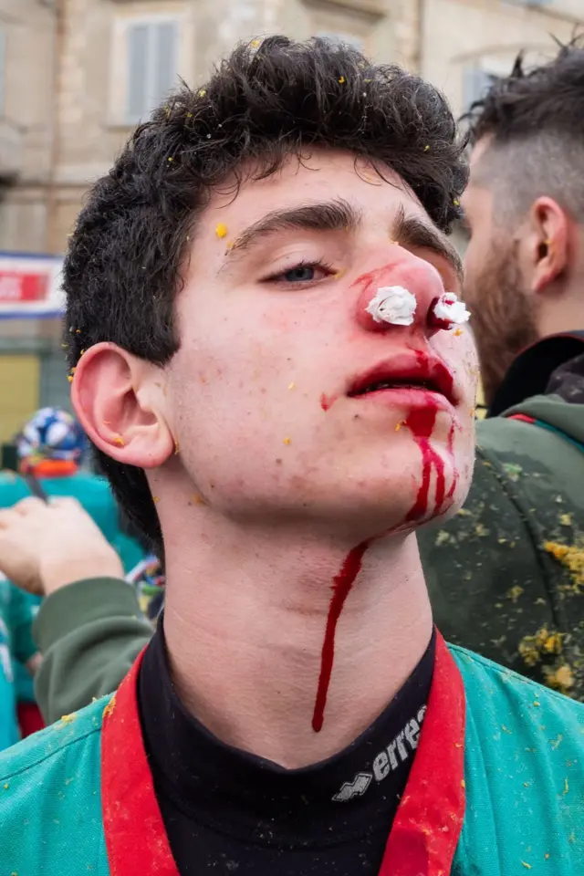 রক্ত ঝরবে তবু পিছু হটবো না।