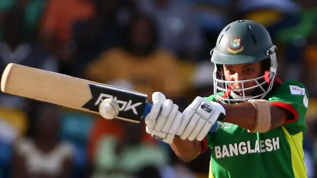 অধিনায়ক হাবিবুল বাশার ছিলেন তৎকালীন বাংলাদেশ দলের অন্যতম নির্ভরযোগ্য ব্যাটসম্যান