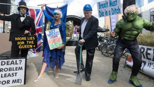 تجمع مخالفان برگزیت