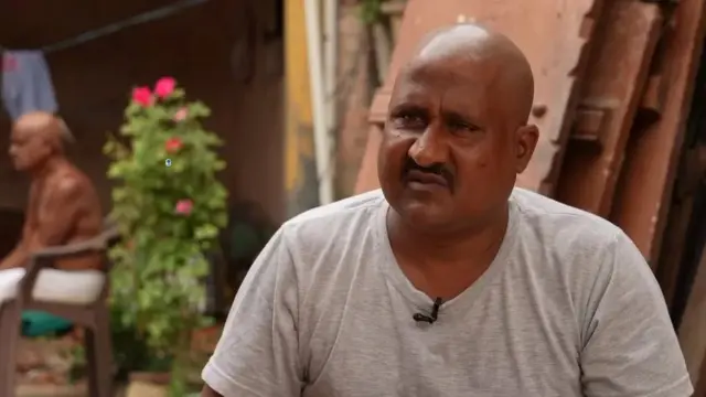 코타에서 조카가 자살한 하리샨카르는 자살은 해결책이 아니라고 말한다