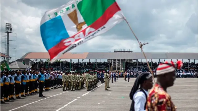 Gbagede idbo abẹnu APC kan