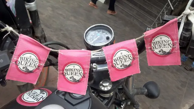 बाइकिंग क्वींस