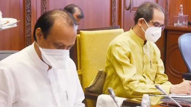 उद्धव ठाकरे आणि अजित पवार