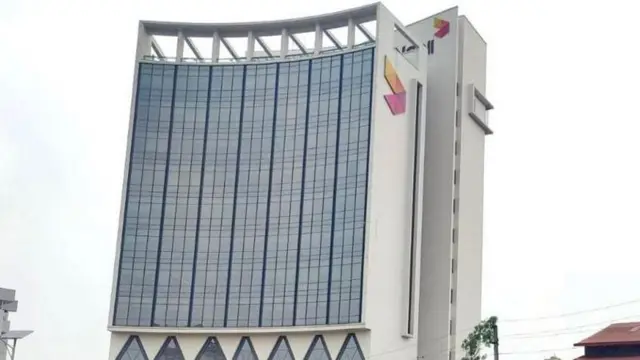 एनसेल करको मामिलामा विवादमा पर्दै आएको छ तर उसले स्थापनाकालदेखि २०७८/७९ सम्ममा विभिन्न शीर्षकमा २.८३ खर्ब रुपैयाँ कर तिरेको जनाएको छ