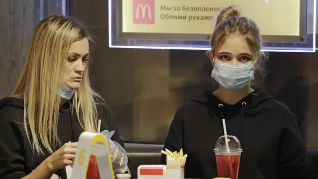 Московские кафе и рестораны пока не ждут закрытия