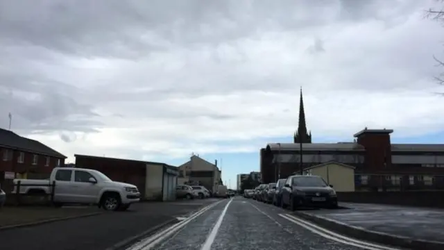 杜基被刀刺的那条街