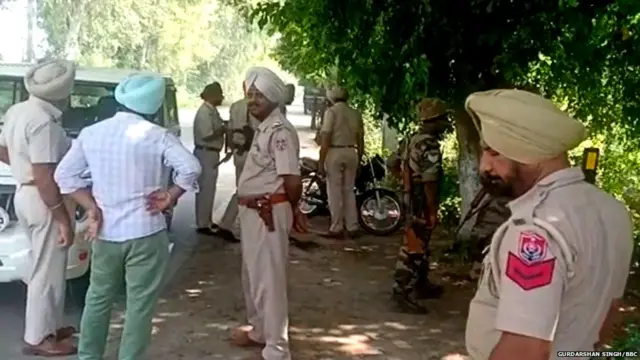 ਫਿਰੋਜ਼ਪੁਰ 'ਚ ਮਿਲੇ ਜ਼ਿੰਦਾ ਬੰਬ ਸ਼ੈਲ