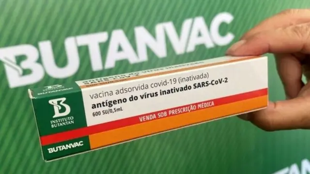 Caixa com exemplar da ButanVac