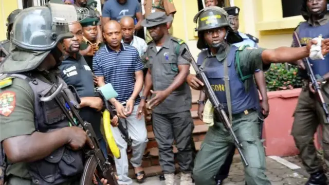 Oge a kpụtara Evans n'ụlọikpe