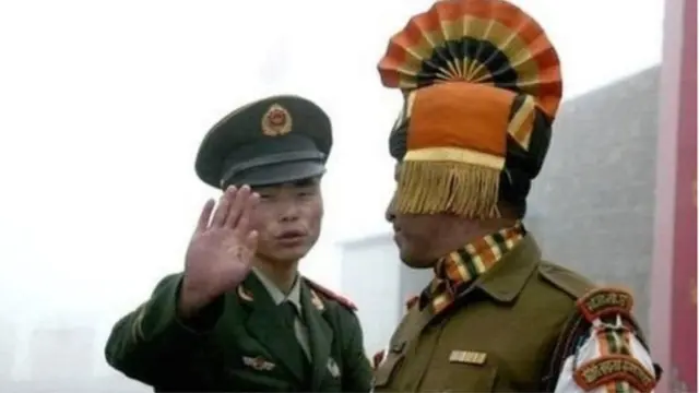 ભારત અને ચીન સરહદે સૈનિક