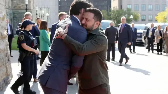 特鲁多在结束漫长的一周后，迎来了来自泽连斯基总统的友好访问。