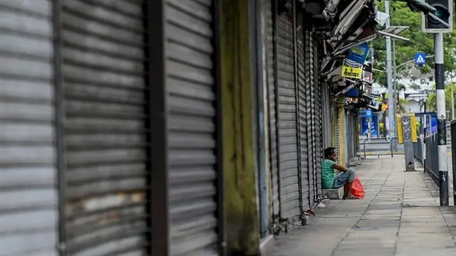 Self lockdown in Sri Lanka