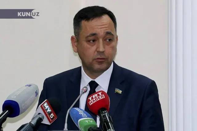 "Ўзи шундоқ ҳам хулқи ёмон болалар орасида муҳит жуда ачинарли, ҳомиладор ёш қизлар бор, у шароитларда одам яшай олмайди." - "Миллий тикланиш" партиясининг собиқ раиси Сарвар Отамуродов.