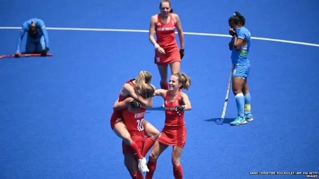 टोक्यो हॉकी मैच