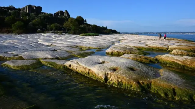 Озеро Гарда на півночі Італії