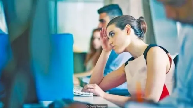 रात की शिफ्ट में महिलाओं के लिए काम करना क्या होगा आसान