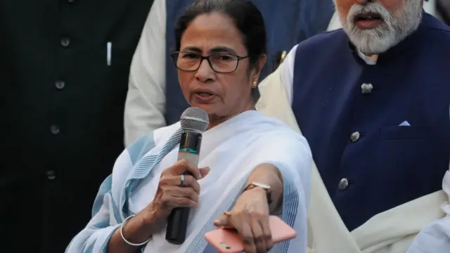 મમતા બેનરજી