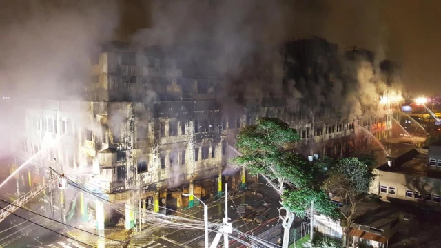 Incendio en galería Nicolini