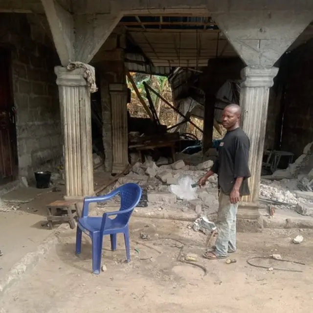 Ụlọ ọkụ ọgbụgba metụtara