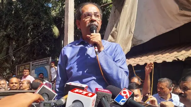 उद्धव ठाकरे