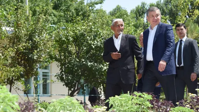 Халқ билан ҳамнафаслик?..