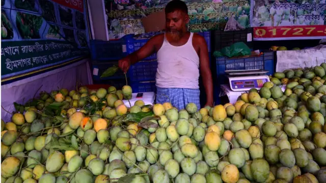 আমের বাজার