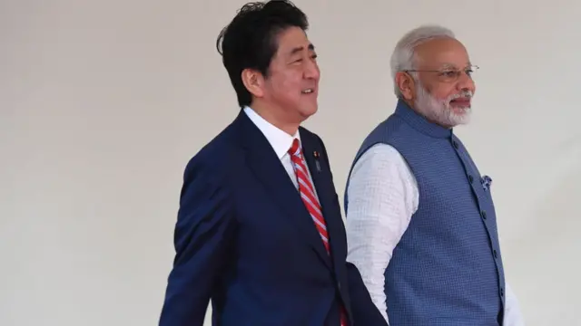 पीएम मोदी शिंज़ो आबे