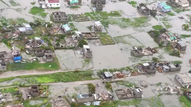 Foto na-egosi obodo ebe ihe ahụ mere