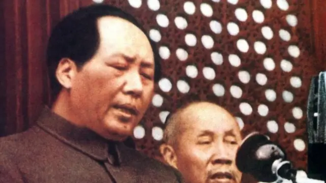 মাও জেদং ছিলেন কমিউনিস্ট চীনের অবিসংবাদিত নেতা