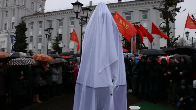 Памятник Ленину