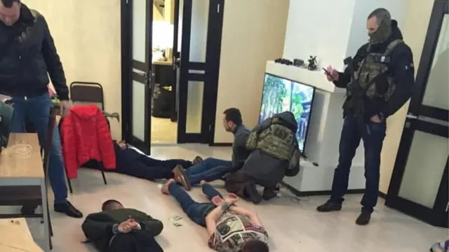 Торгівля наркотиками в інтернеті