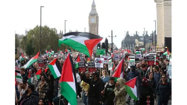 Les manifestations en faveur de la cause palestinienne ont été autorisées au Royaume-Uni.