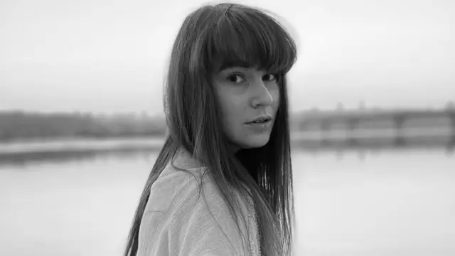 Аня в один день залишилася без роботи і не знала, як платити за квартиру. Та власник пішов їй назустріч.