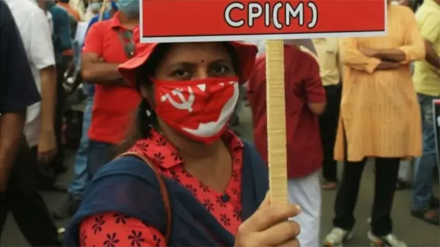 ડાબેરી કાર્યકરની તસવીર