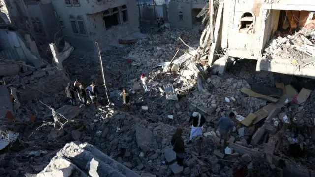 حمله صنعا روز دوشنبه