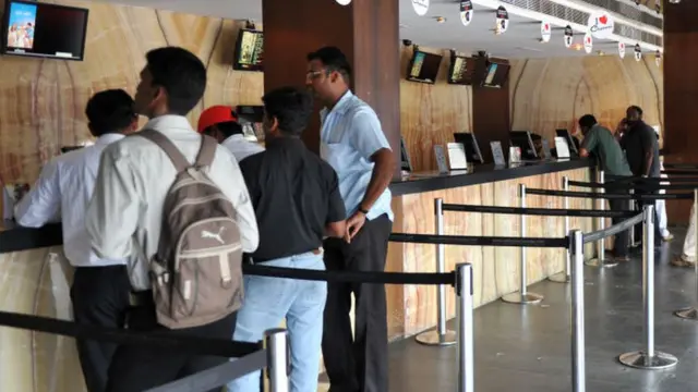 திரையரங்குகள்