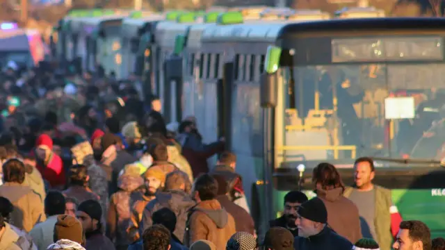 حافلات في حلب