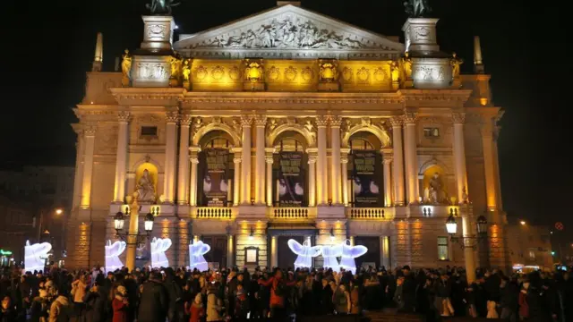 Новорічна ялинка у Львові