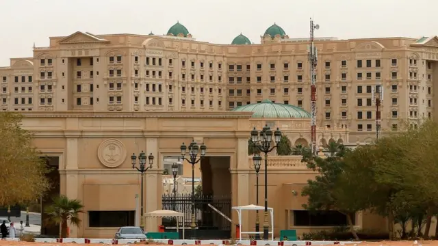 فندق الريتز