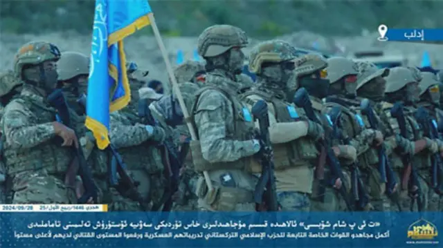 عکسی از جنگجویان مجهز