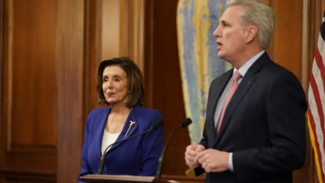 Nancy Pelosi e Kevin McCarthysite de apostas cs go sem depositarcoletivasite de apostas cs go sem depositarimprensa sobre pacotesite de apostas cs go sem depositarestímulo à economia americana