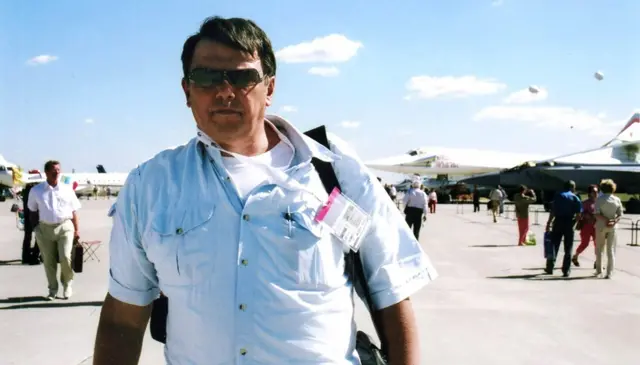 Иван Сафронов-старший на МАКСе